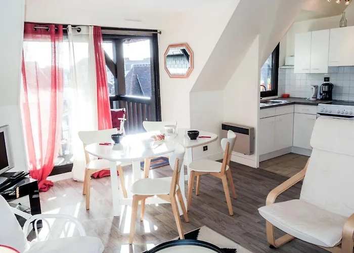 Les Jardins Du Yacht Club-3 By Interhome * Deauville