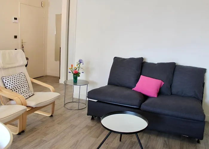 Apartment Les Jardins Du Yacht Club-3 By Interhome *